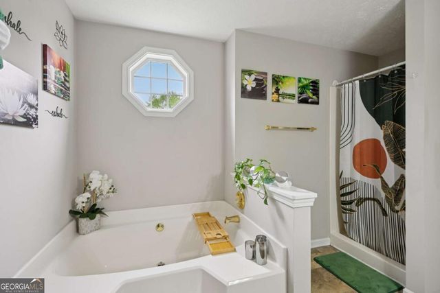 224 Solomon Drive, Ellenwood, GA 30294