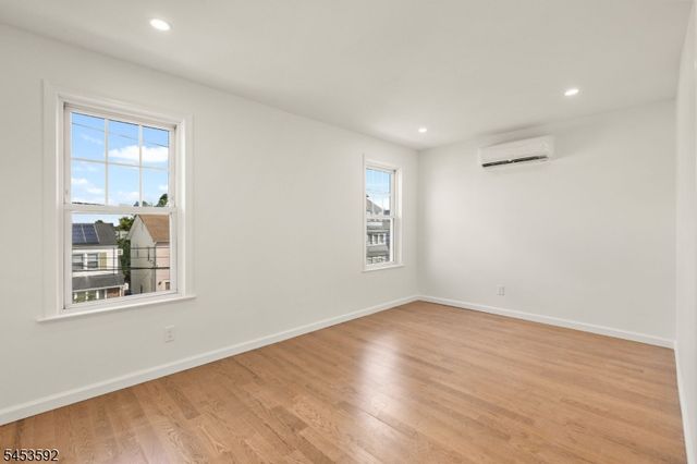 345 Forest St, Kearny Town, NJ 07032