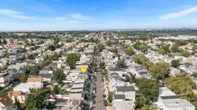 345 Forest St, Kearny Town, NJ 07032