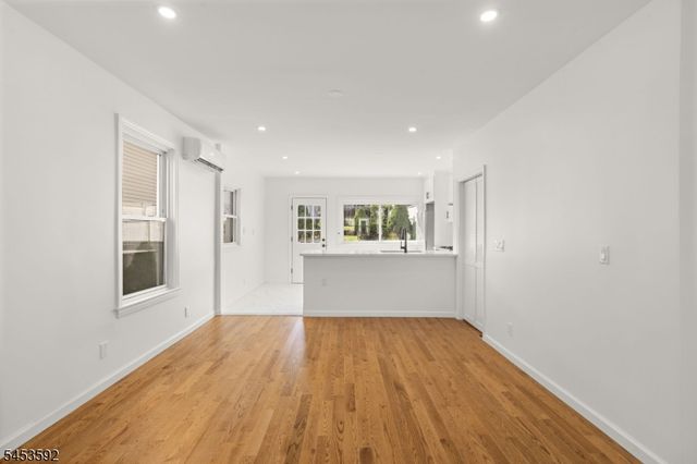 345 Forest St, Kearny Town, NJ 07032