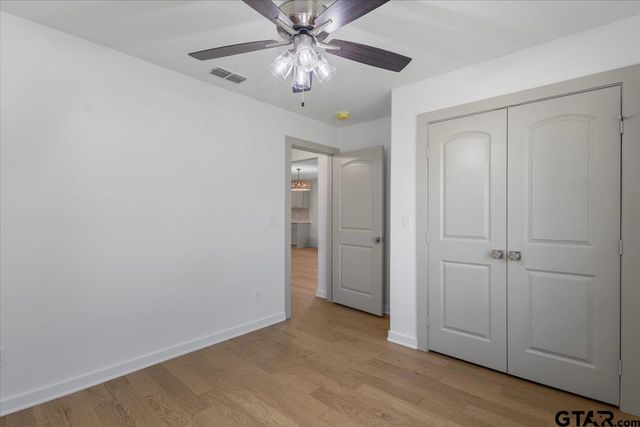 912 Nell Ave., Tyler, TX 75701