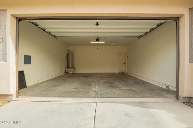 6837 E PERALTA Circle, Mesa, AZ 85212