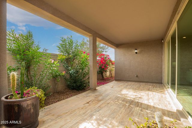 6837 E PERALTA Circle, Mesa, AZ 85212