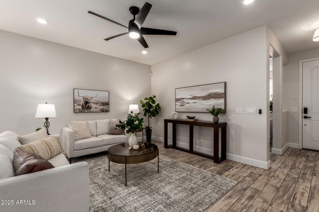 6837 E PERALTA Circle, Mesa, AZ 85212