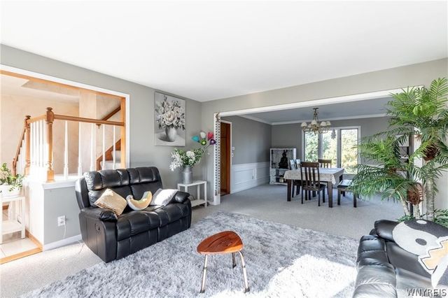 5002 Eastbrooke Place, Clarence, NY 14221