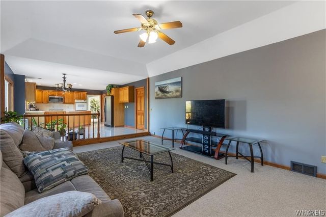 5002 Eastbrooke Place, Clarence, NY 14221