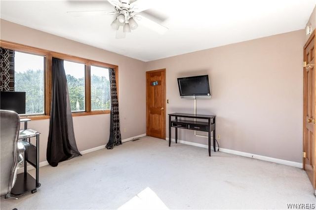 5002 Eastbrooke Place, Clarence, NY 14221