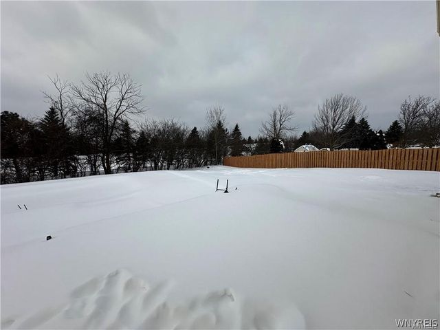 5002 Eastbrooke Place, Clarence, NY 14221