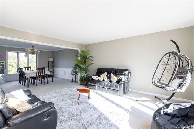 5002 Eastbrooke Place, Clarence, NY 14221