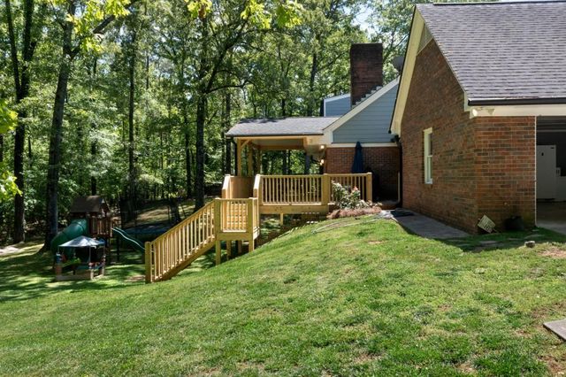 311 Herring Road NE, Armuchee, GA 30105