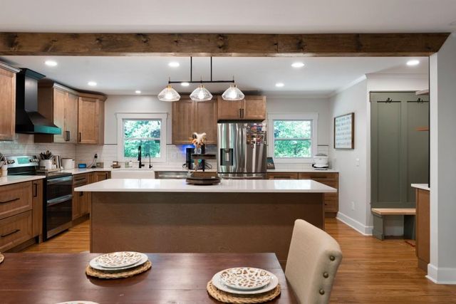 311 Herring Road NE, Armuchee, GA 30105
