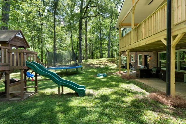 311 Herring Road NE, Armuchee, GA 30105