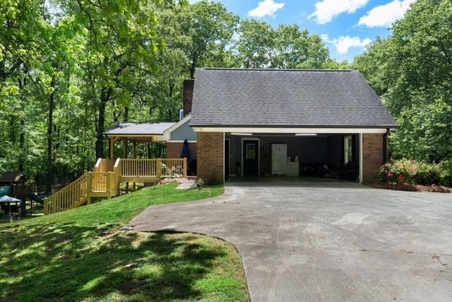 311 Herring Road NE, Armuchee, GA 30105