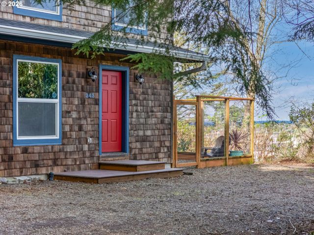 243 S Grayling St, Rockaway Beach, OR 97136
