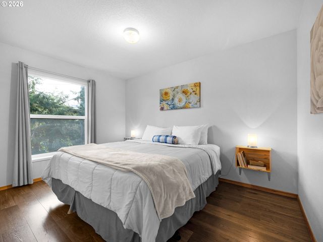 243 S Grayling St, Rockaway Beach, OR 97136