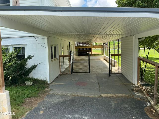 680 Mayberry Road, Jonesborough, TN 37659