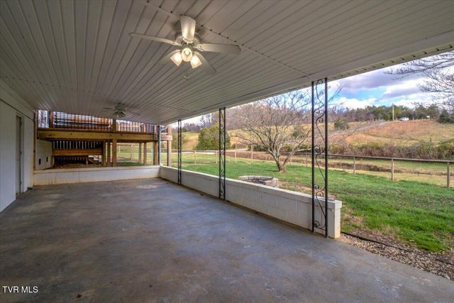680 Mayberry Road, Jonesborough, TN 37659