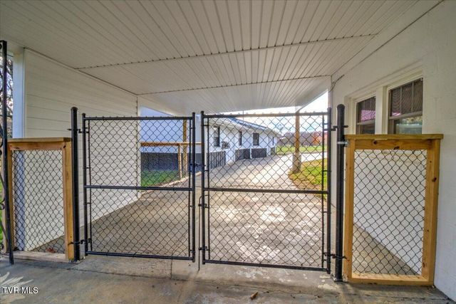 680 Mayberry Road, Jonesborough, TN 37659