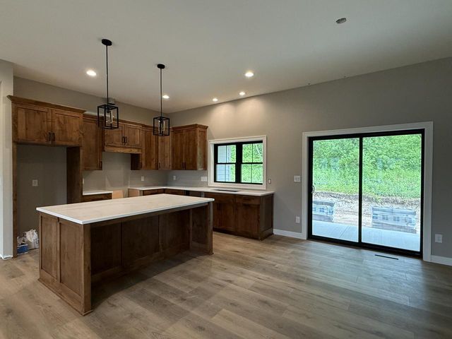 W208N16278 Renee WAY, Jackson, WI 53037