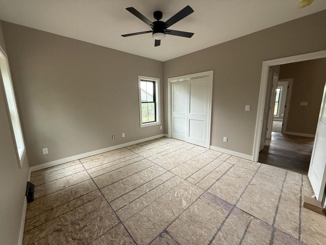 W208N16278 Renee WAY, Jackson, WI 53037
