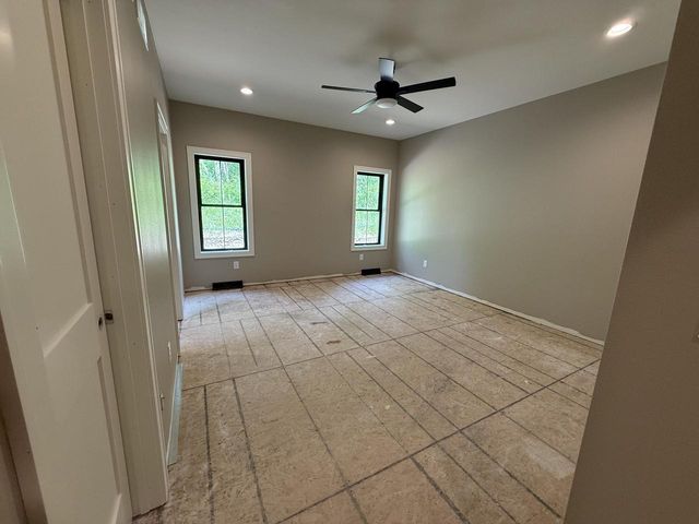 W208N16278 Renee WAY, Jackson, WI 53037