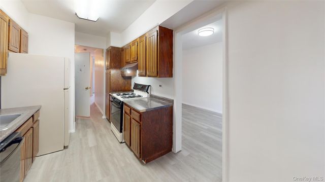 25-40 88th Street, East Elmhurst, NY 11369