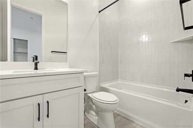 11184 Amber Light Trail, Littleton, CO 80125