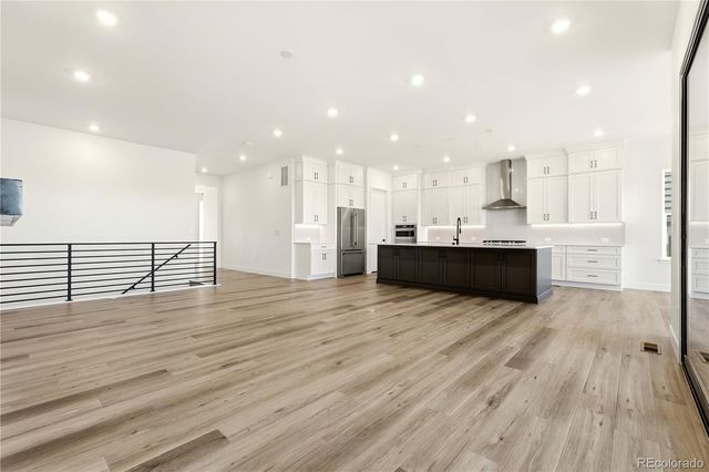 11184 Amber Light Trail, Littleton, CO 80125