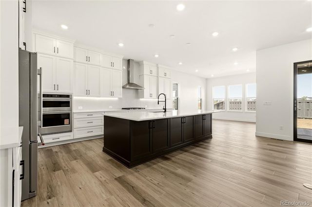 11184 Amber Light Trail, Littleton, CO 80125