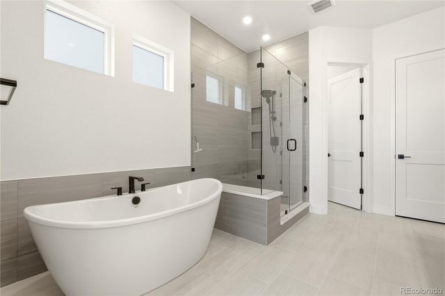 11184 Amber Light Trail, Littleton, CO 80125