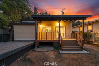 2834 Delevan, Los Angeles, CA 90065