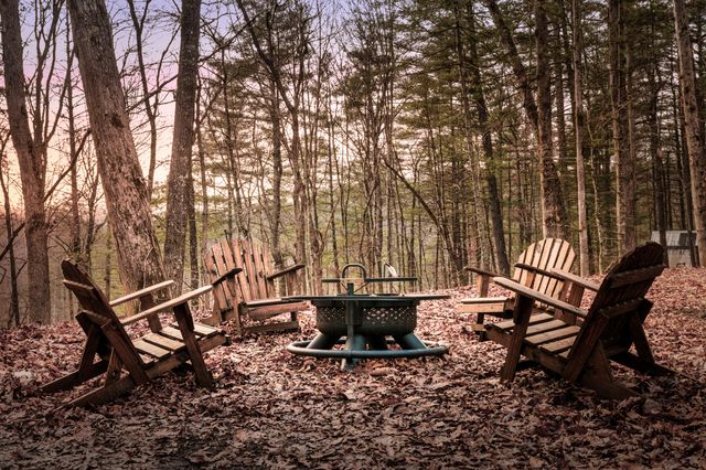 280 Pine Forest Park Road, Campton, KY 41301