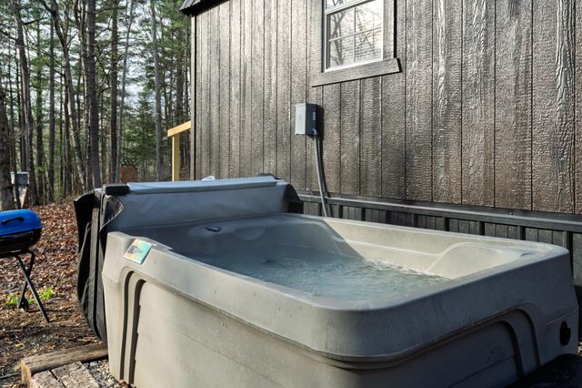 280 Pine Forest Park Road, Campton, KY 41301