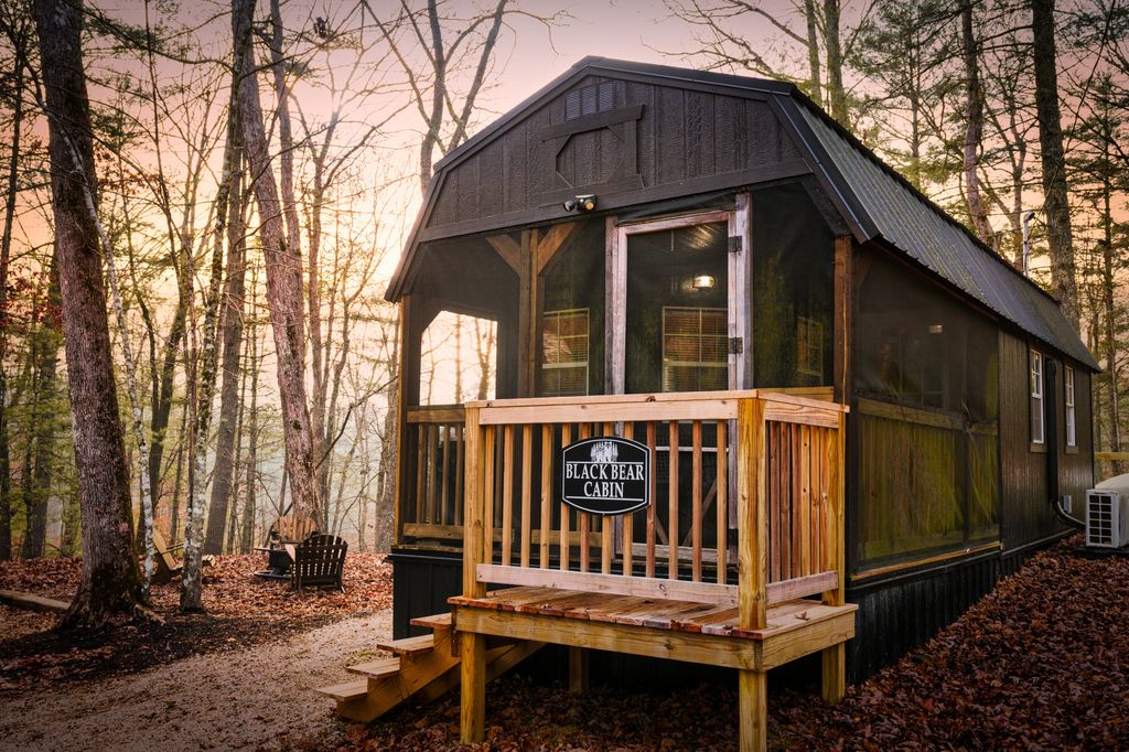 280 Pine Forest Park Road, Campton, KY 41301