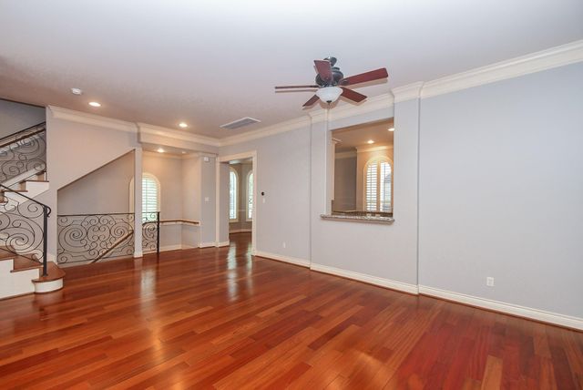 717 Welch Street, Houston, TX 77006