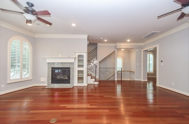 717 Welch Street, Houston, TX 77006