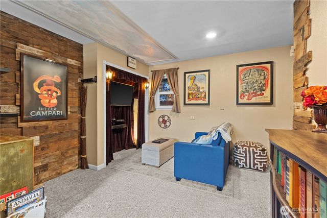2036 Tacoma Road, Puyallup, WA 98371