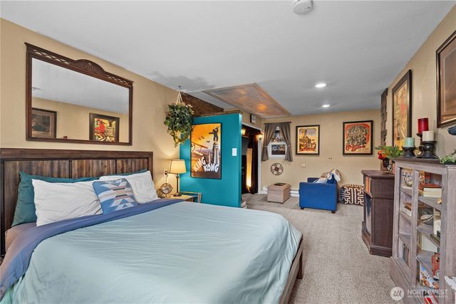 2036 Tacoma Road, Puyallup, WA 98371