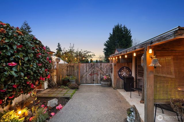 2036 Tacoma Road, Puyallup, WA 98371