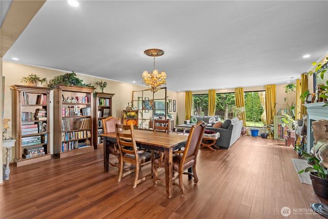 2036 Tacoma Road, Puyallup, WA 98371