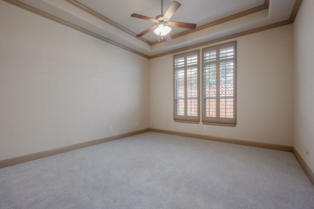 437 Middleton Drive, Roanoke, TX 76262