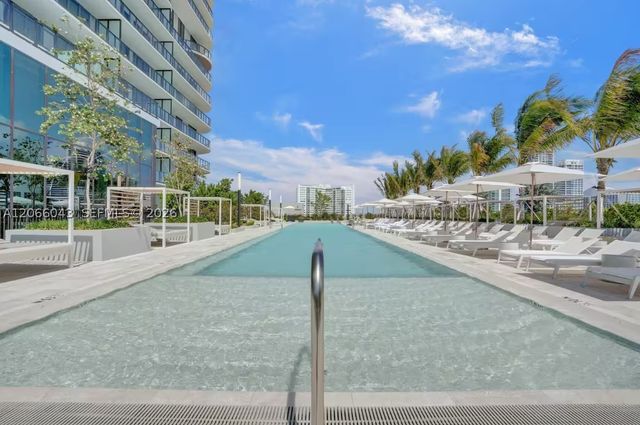 580 72nd St 1203, Miami Beach, FL 33141