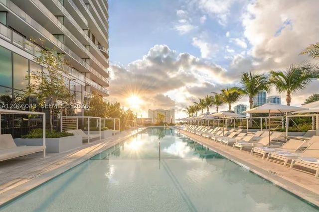 580 72nd St 1203, Miami Beach, FL 33141
