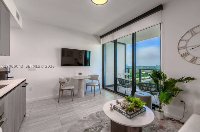 580 72nd St 1203, Miami Beach, FL 33141