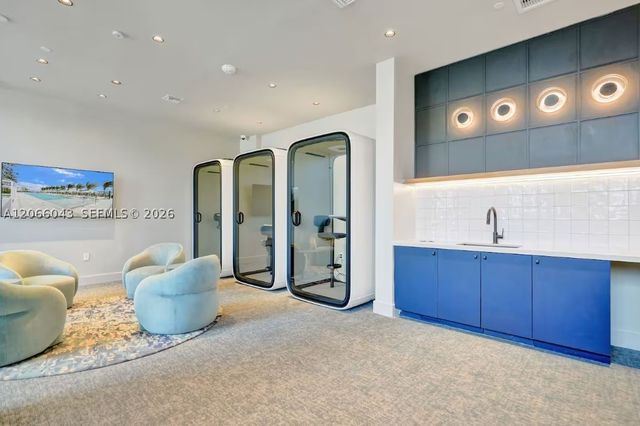 580 72nd St 1203, Miami Beach, FL 33141