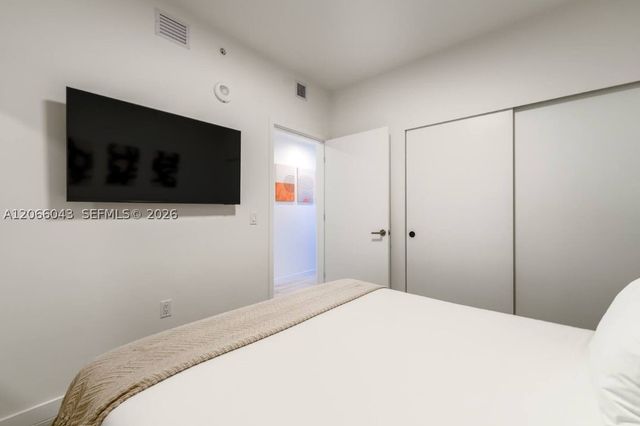 580 72nd St 1203, Miami Beach, FL 33141