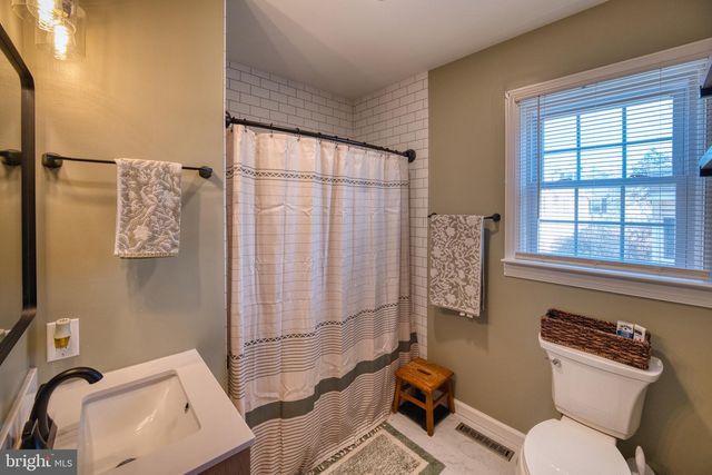 1201 GLASGOW ST, Cambridge, MD 21613