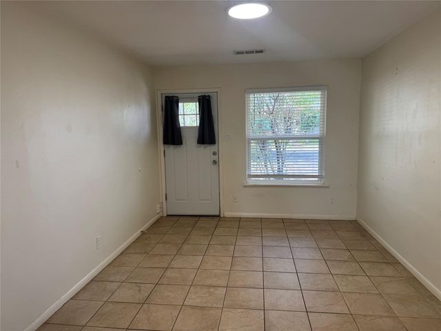 8017 Tisdale DR, Austin, TX 78757