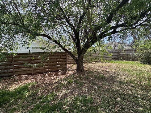 8017 Tisdale DR, Austin, TX 78757