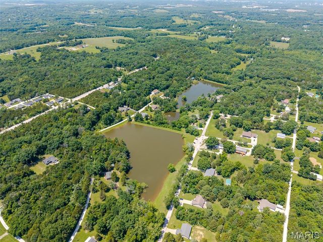 3911 Oak Hill Court, Catawissa, MO 63015